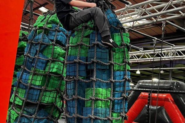 68D60DC2-C7C4-40FE-9C99-4E23E901D22A